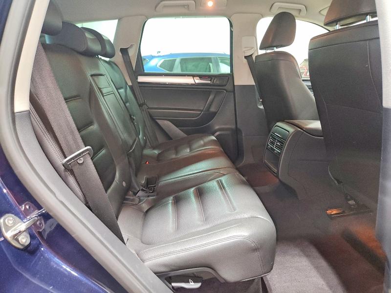 2013 Volkswagen Touareg მანქანა იყიდება აუქციონზე, vin: WVGEP9BP4DD012873, აუქციონის ნომერი: 66301526