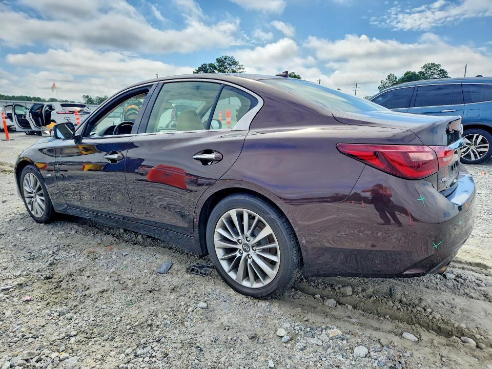 63010216 :رقم المزاد ، JN1EV7AR5JM440449 vin ، 2018 Infiniti Q50 مزاد بيع