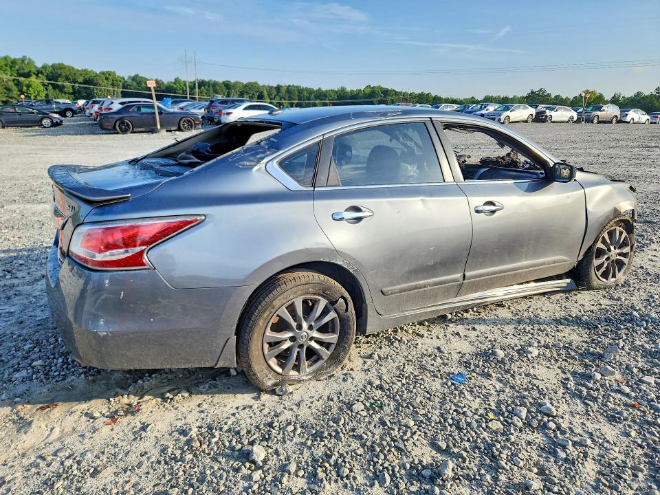 2015 Nissan Altima მანქანა იყიდება აუქციონზე, vin: 1N4AL3AP9FC578183, აუქციონის ნომერი: 64990256