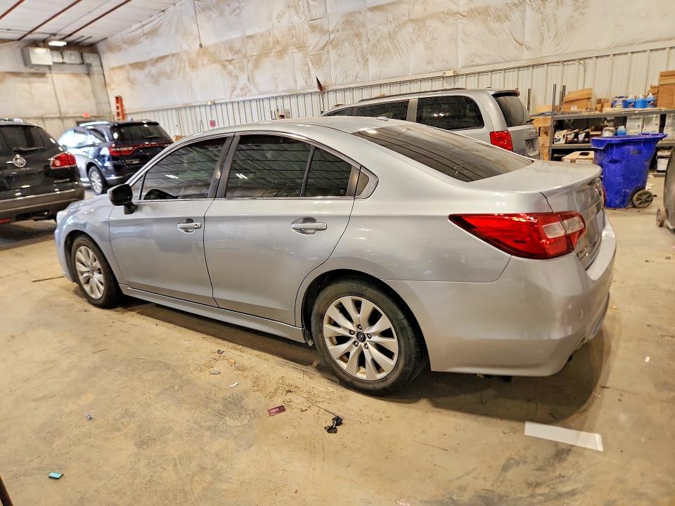 65394696 :رقم المزاد ، 4S3BNBF60F3023223 vin ، 2015 Subaru Legacy مزاد بيع