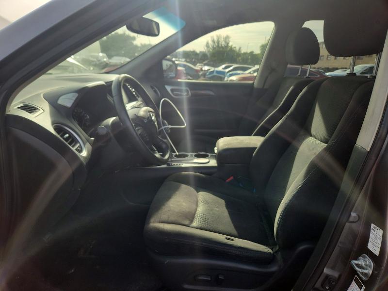 Продажа на аукционе авто 2016 Nissan Pathfinder, vin: 5N1AR2MN5GC632878, номер лота: 62881646