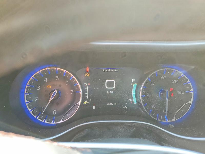 Продаж на аукціоні авто 2018 Chrysler Pacifica, vin: 2C4RC1EG8JR292045, номер лоту: 64112236