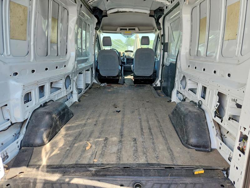 62755046 :رقم المزاد ، 1FTNR2CM1FKA75146 vin ، 2015 Ford Transit مزاد بيع