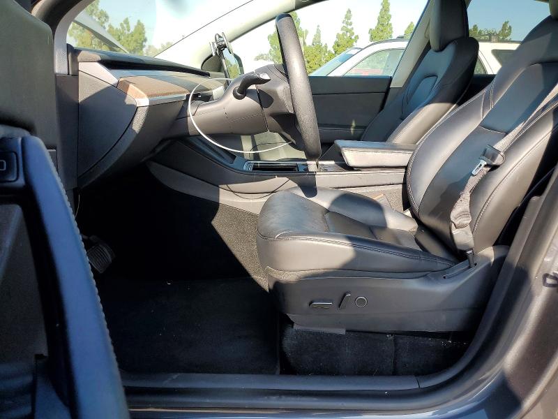 64674826 :رقم المزاد ، 5YJYGAEE8MF180229 vin ، 2021 Tesla Model Y مزاد بيع