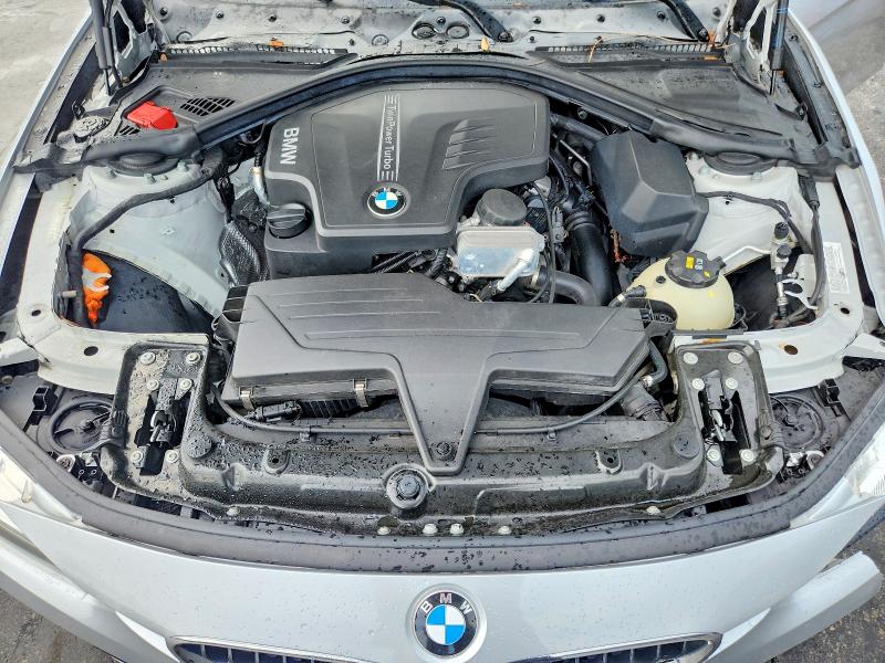 2016 Bmw 328 მანქანა იყიდება აუქციონზე, vin: WBA8E9G59GNT42096, აუქციონის ნომერი: 63694046