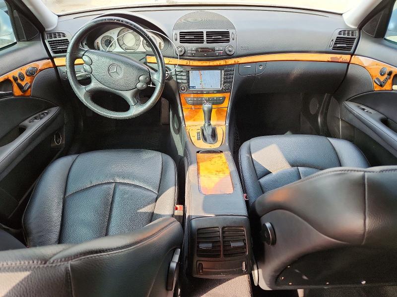 2007 Mercedes-benz E მანქანა იყიდება აუქციონზე, vin: WDBUF56X07B159583, აუქციონის ნომერი: 64495956