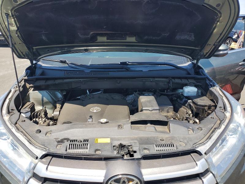 Aukcja sprzedaży 2019 Toyota Highlander, vin: 5TDZZRFH7KS300259, numer aukcji: 64775206