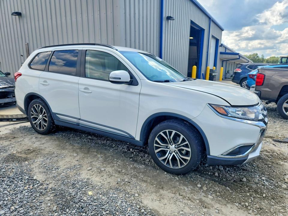 65085596 :رقم المزاد ، JA4AD3A34GZ010680 vin ، 2016 Mitsubishi Outlander مزاد بيع