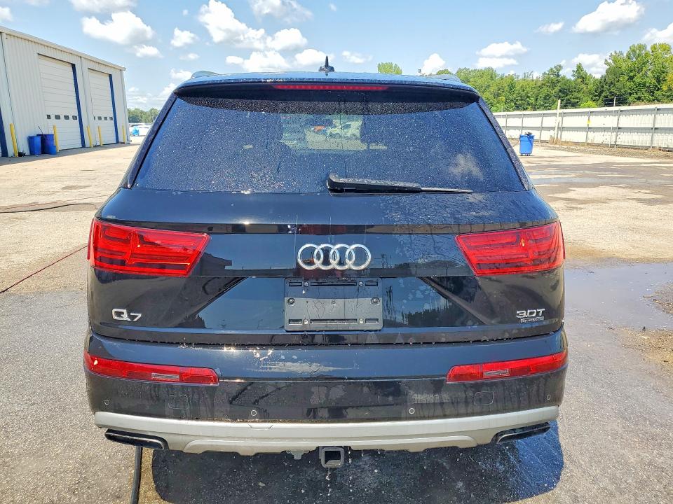 Aukcja sprzedaży 2018 Audi Q7, vin: WA1VAAF70JD018449, numer aukcji: 64023846