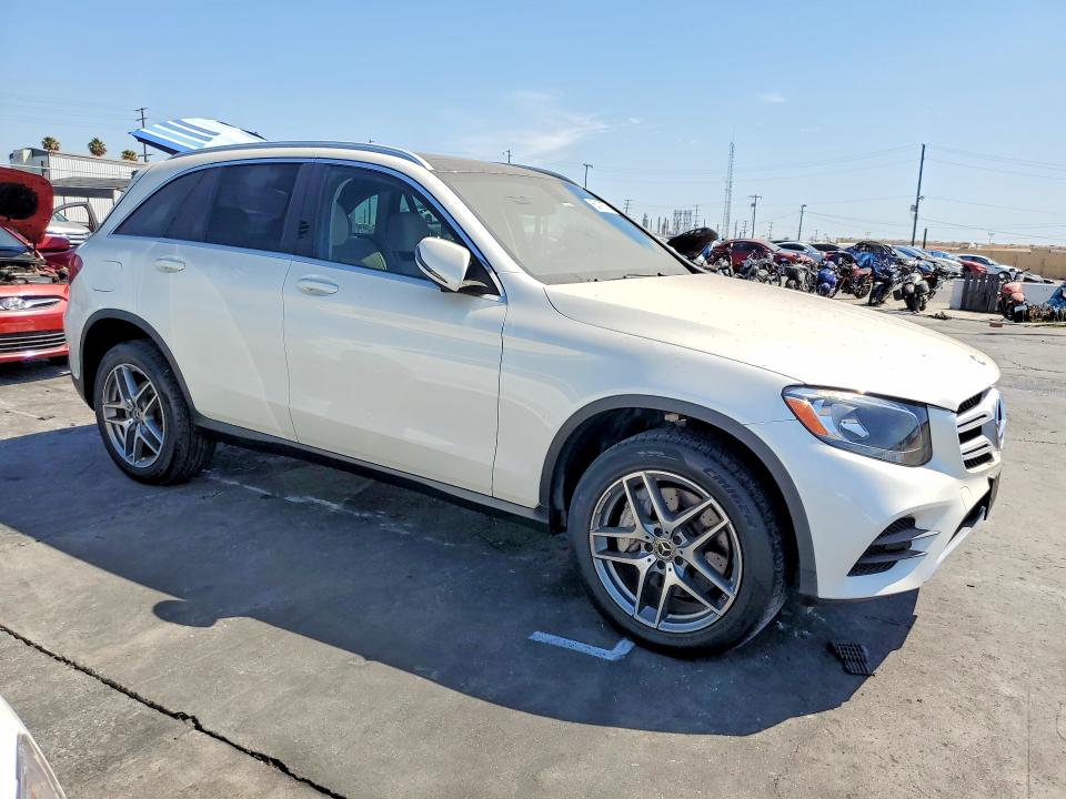 66479576 :رقم المزاد ، WDC0G4JB9HF245143 vin ، 2017 Mercedes-benz Glc مزاد بيع