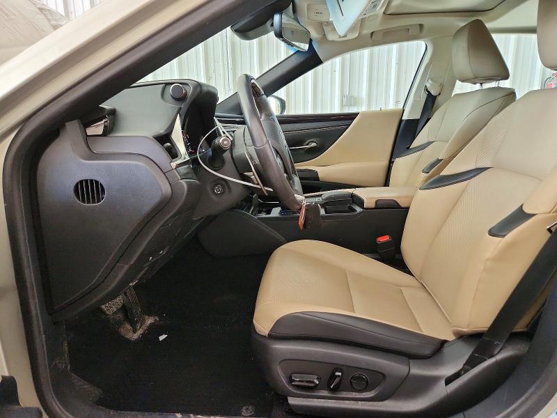63649366 :رقم المزاد ، 58AD11D18MU006297 vin ، 2021 Lexus Es 250 مزاد بيع