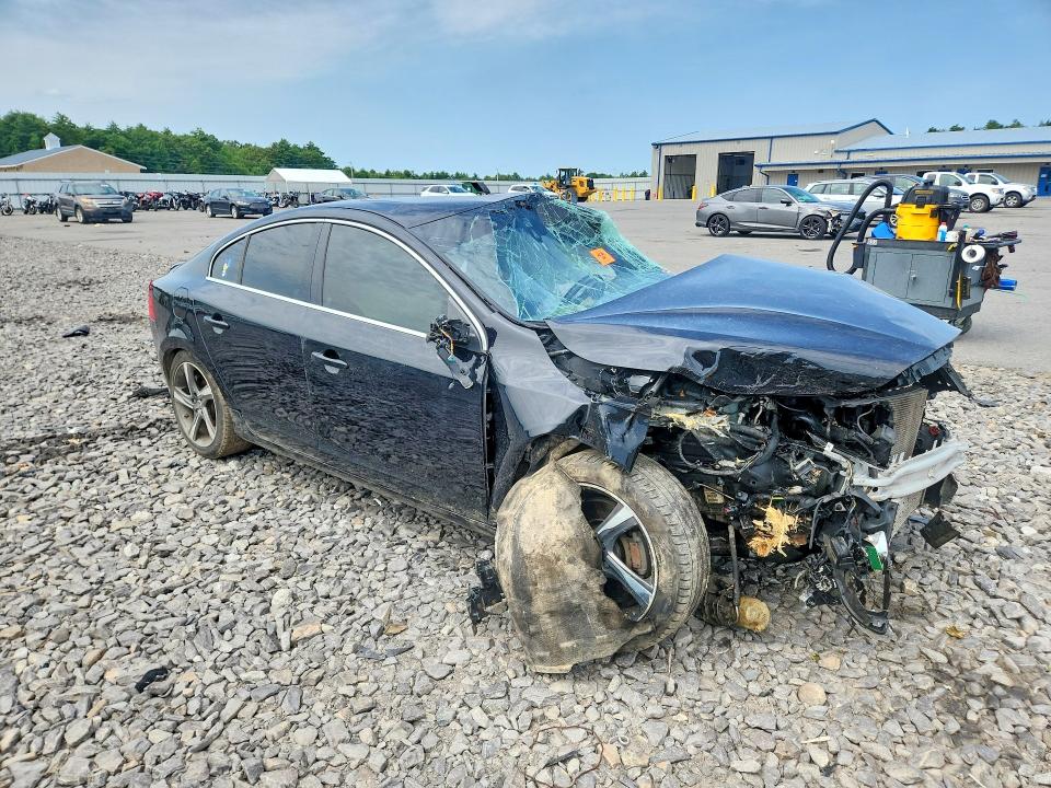 Продажа на аукционе авто 2014 Volvo S60, vin: YV1902FH1E2286849, номер лота: 64069756
