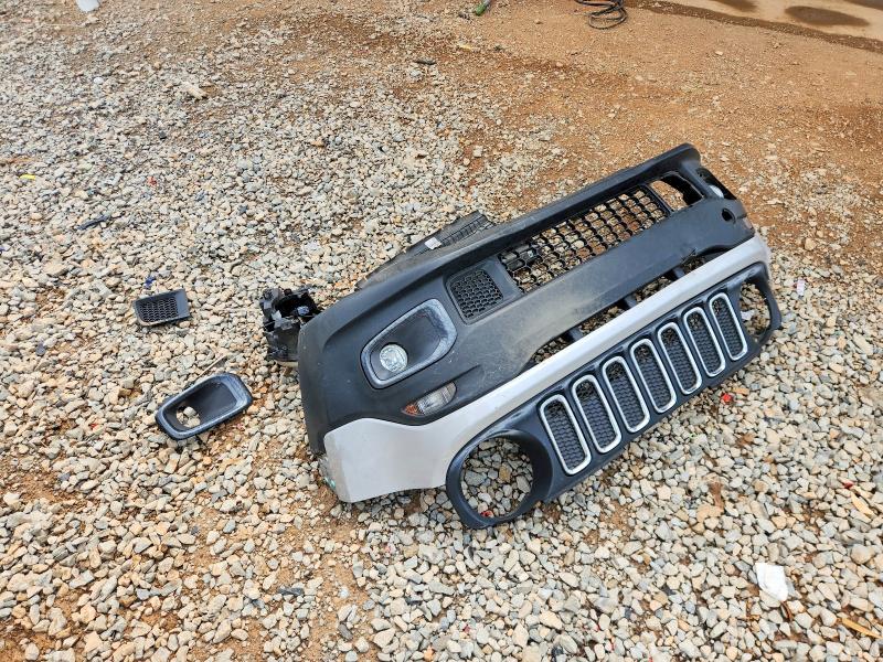Продаж на аукціоні авто 2017 Jeep Renegade, vin: ZACCJBAH9HPG40885, номер лоту: 64009546