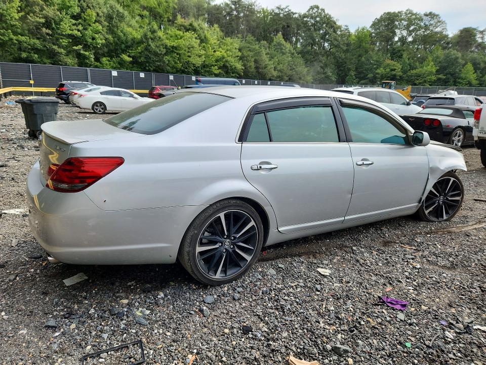 65632566 :رقم المزاد ، 4T1BK36B58U265672 vin ، 2008 Toyota Avalon مزاد بيع