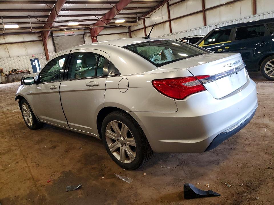 Aukcja sprzedaży 2012 Chrysler 200, vin: 1C3CCBBB5CN131841, numer aukcji: 64365606