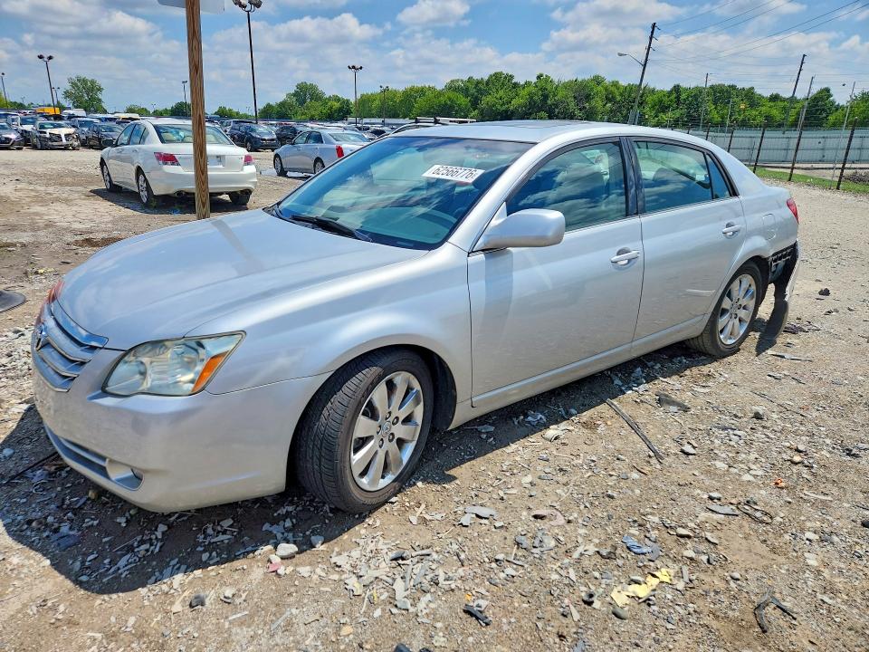 2005 Toyota Avalon მანქანა იყიდება აუქციონზე, vin: 4T1BK36B35U038797, აუქციონის ნომერი: 62566776