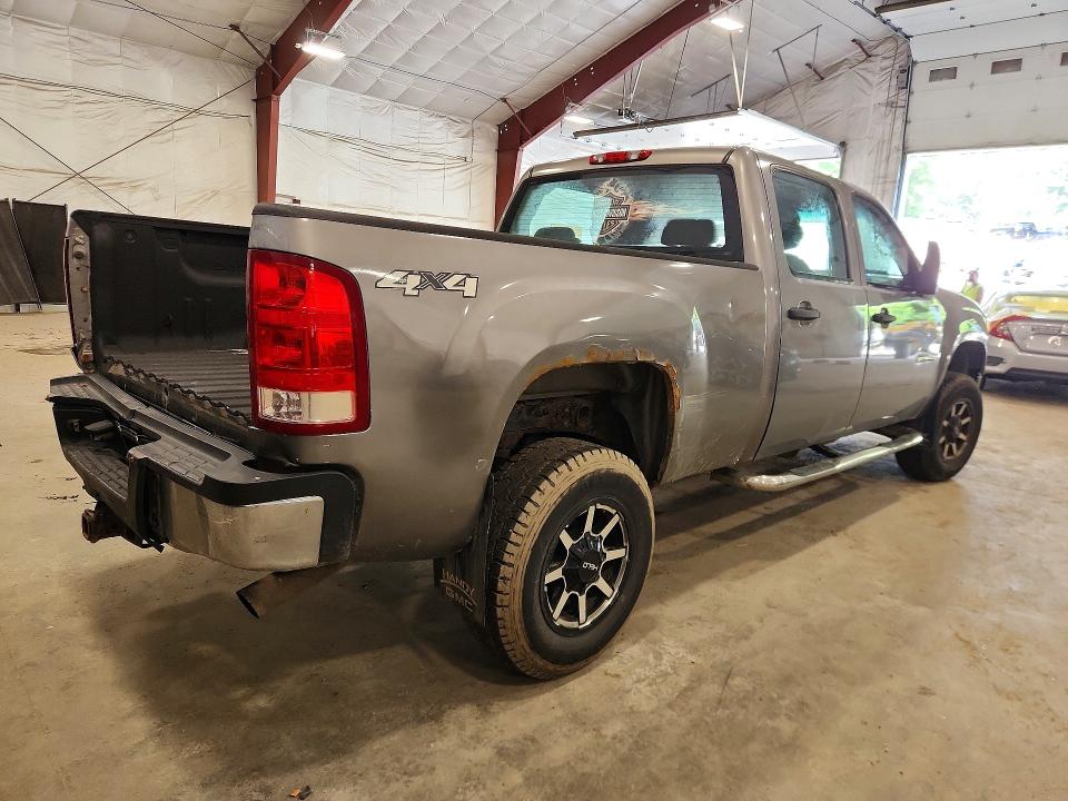 63499886 :رقم المزاد ، 1GT12ZCG0DF187433 vin ، 2013 Gmc Sierra مزاد بيع