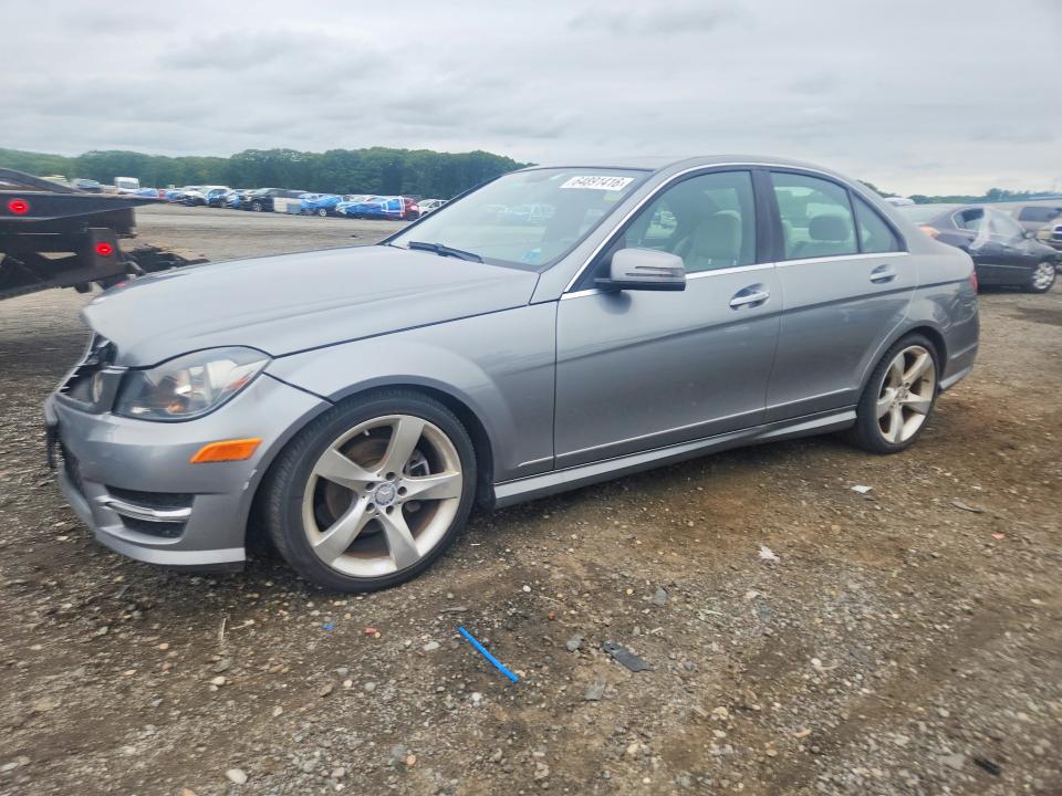 Продаж на аукціоні авто 2014 Mercedes-benz C, vin: WDDGF4HB9EA967773, номер лоту: 64891416
