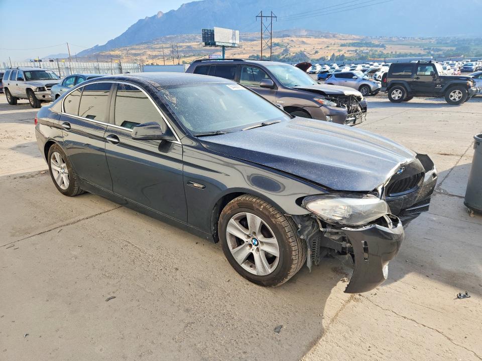 64489926 :رقم المزاد ، WBAFR1C50BC750901 vin ، 2011 Bmw 528 مزاد بيع