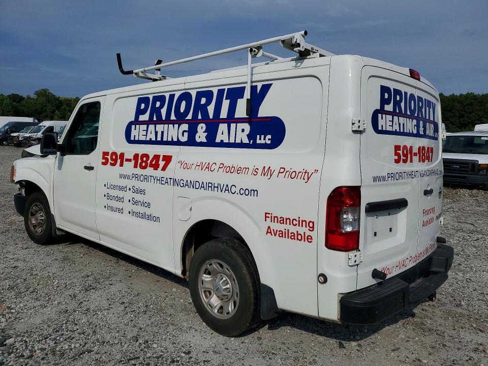 64718106 :رقم المزاد ، 1N6BF0KMXKN810472 vin ، 2019 Nissan Nv مزاد بيع