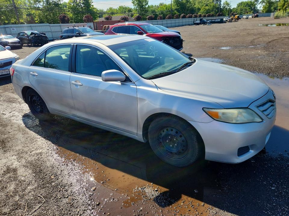 63207086 :رقم المزاد ، 4T1BF3EK3AU025340 vin ، 2010 Toyota Camry مزاد بيع