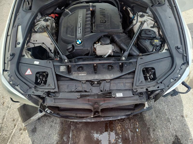 64443946 :رقم المزاد ، WBA5B3C56FD543103 vin ، 2015 Bmw 535 مزاد بيع