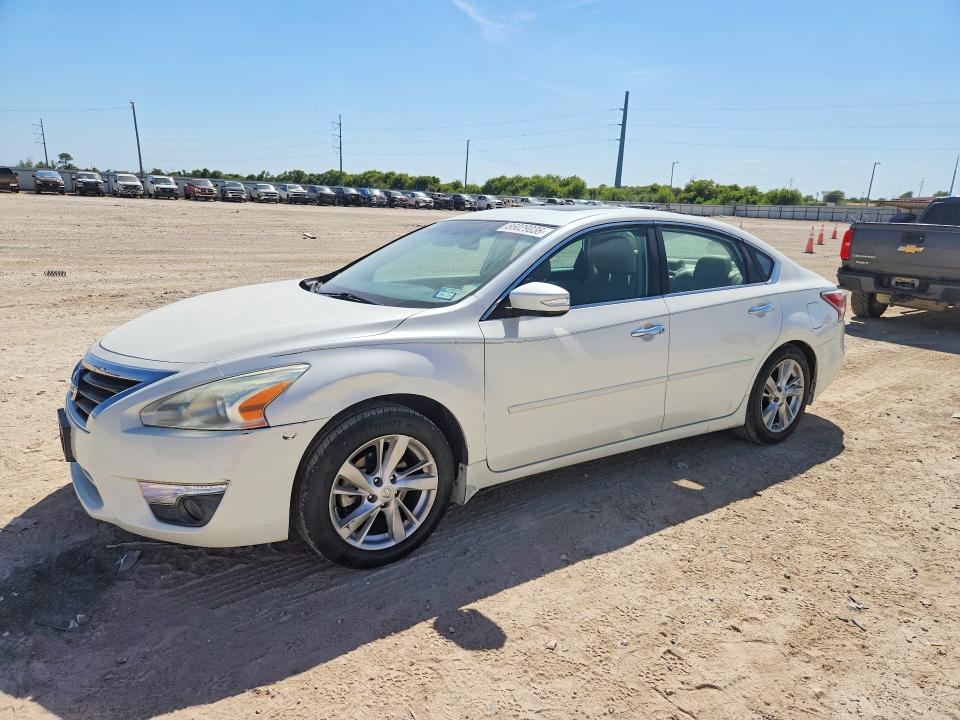 2015 Nissan Altima მანქანა იყიდება აუქციონზე, vin: 1N4AL3AP4FC259225, აუქციონის ნომერი: 66029036