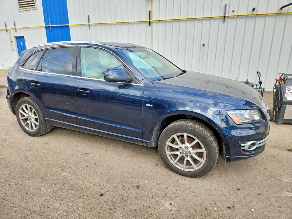 2011 Audi Q5 მანქანა იყიდება აუქციონზე, vin: WA1VFCFP7BA071990, აუქციონის ნომერი: 67164286
