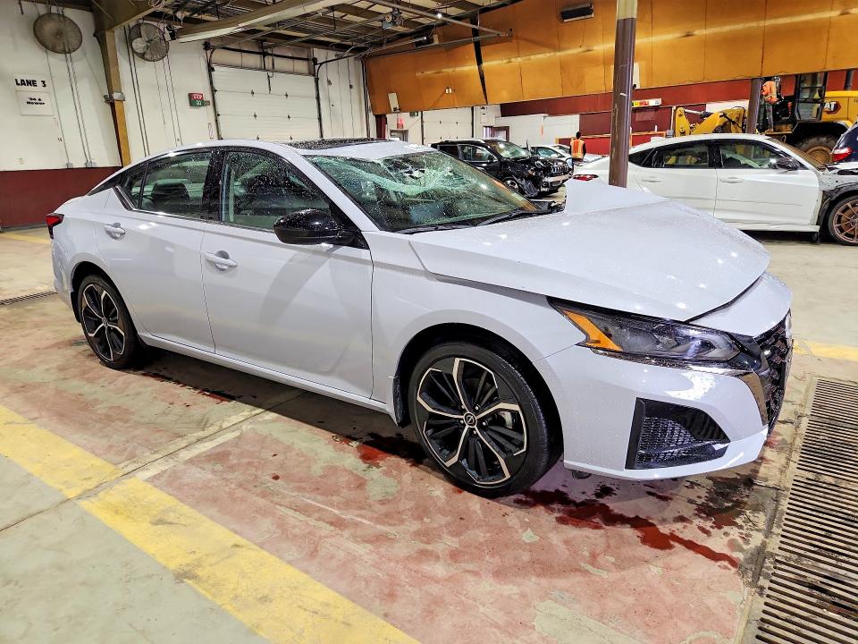 64480106 :رقم المزاد ، 1N4BL4CW5SN344989 vin ، 2025 Nissan Altima مزاد بيع