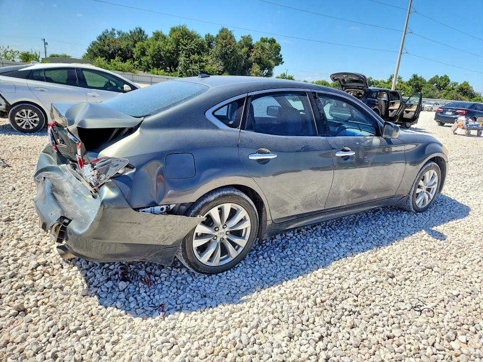 64955256 :رقم المزاد ، JN1BY1AP2BM323113 vin ، 2011 Infiniti M37 مزاد بيع