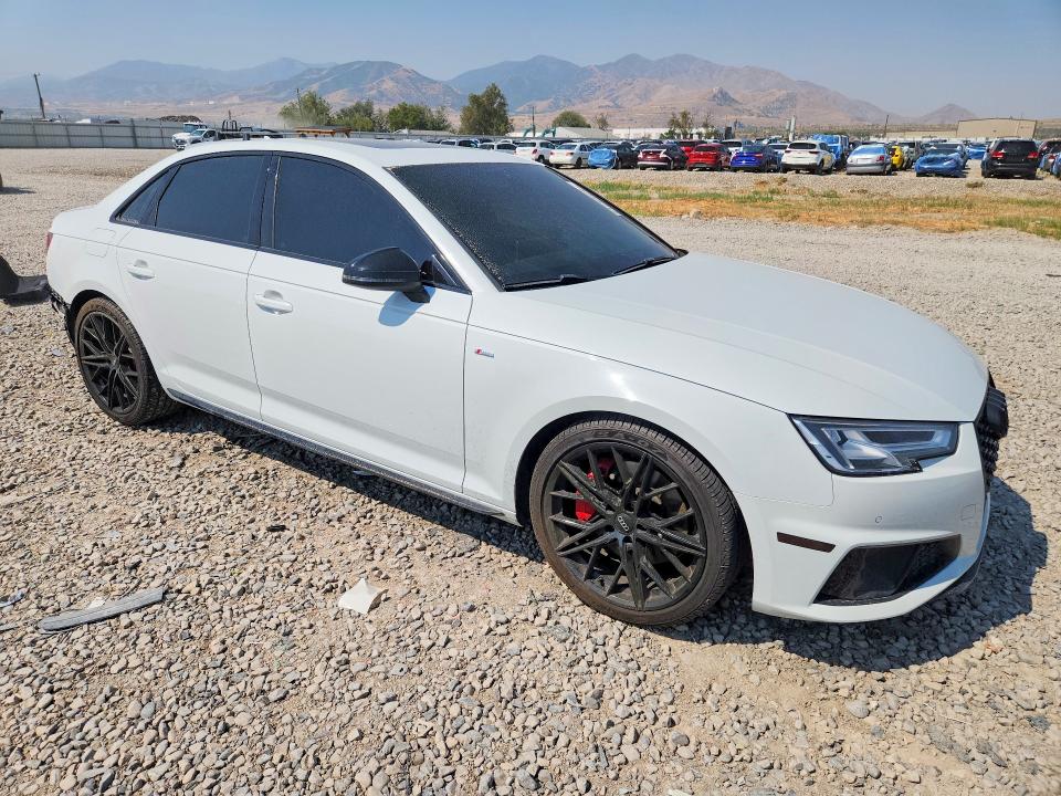 63750626 :رقم المزاد ، WAUENAF40KA079901 vin ، 2019 Audi A4 مزاد بيع