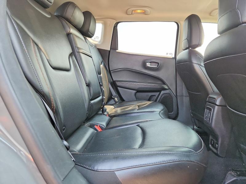 64847766 :رقم المزاد ، 3C4NJDCB1KT673053 vin ، 2019 Jeep Compass مزاد بيع