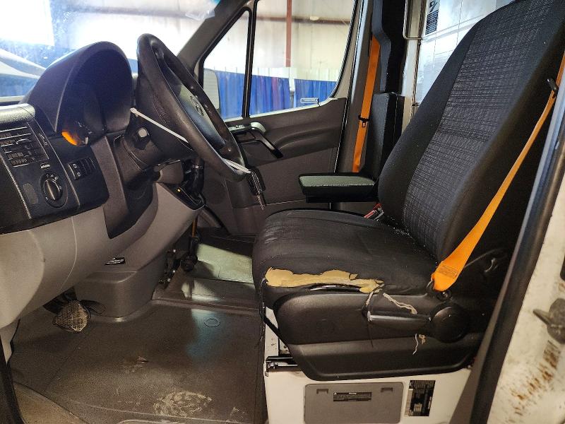 2015 Mercedes-benz Sprinter მანქანა იყიდება აუქციონზე, vin: WD3PE8DB0FP136438, აუქციონის ნომერი: 65863726