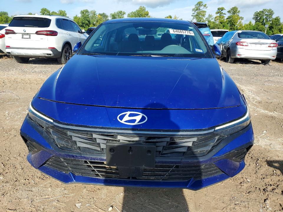 2025 Hyundai Elantra მანქანა იყიდება აუქციონზე, vin: KMHLS4DGXSU880573, აუქციონის ნომერი: 64685776