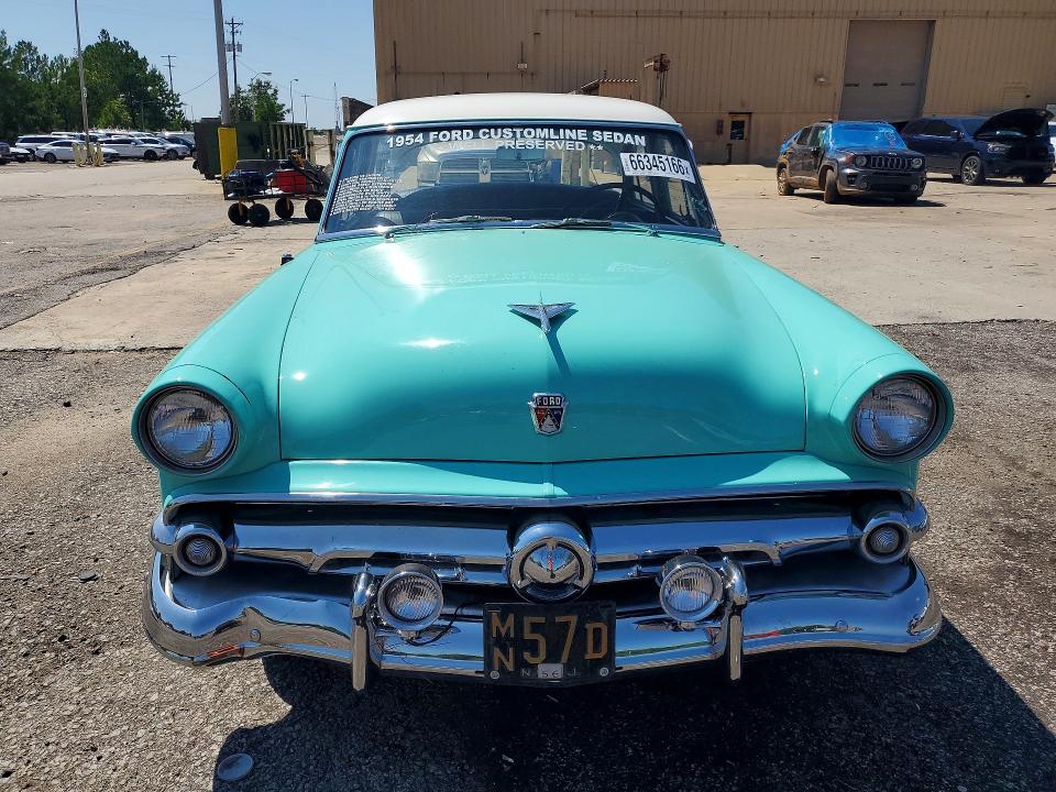 1954 Ford Uk მანქანა იყიდება აუქციონზე, vin: U4NG155541, აუქციონის ნომერი: 66345166
