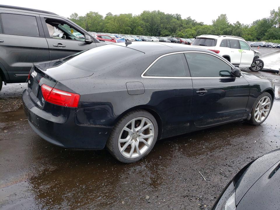 Продажа на аукционе авто 2012 Audi A5, vin: WAUGFAFR7CA013753, номер лота: 62626656