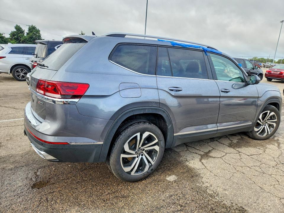 Продажа на аукционе авто 2022 Volkswagen Atlas, vin: 1V2BR2CA4NC564107, номер лота: 65871096