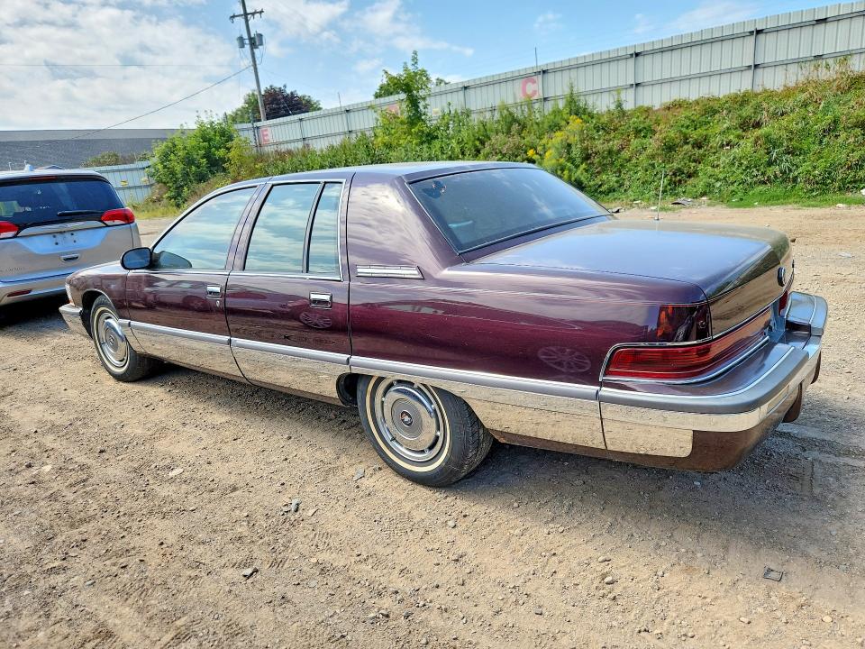 65805626 :رقم المزاد ، 1G4BN52P8SR400562 vin ، 1995 Buick Roadmaster مزاد بيع