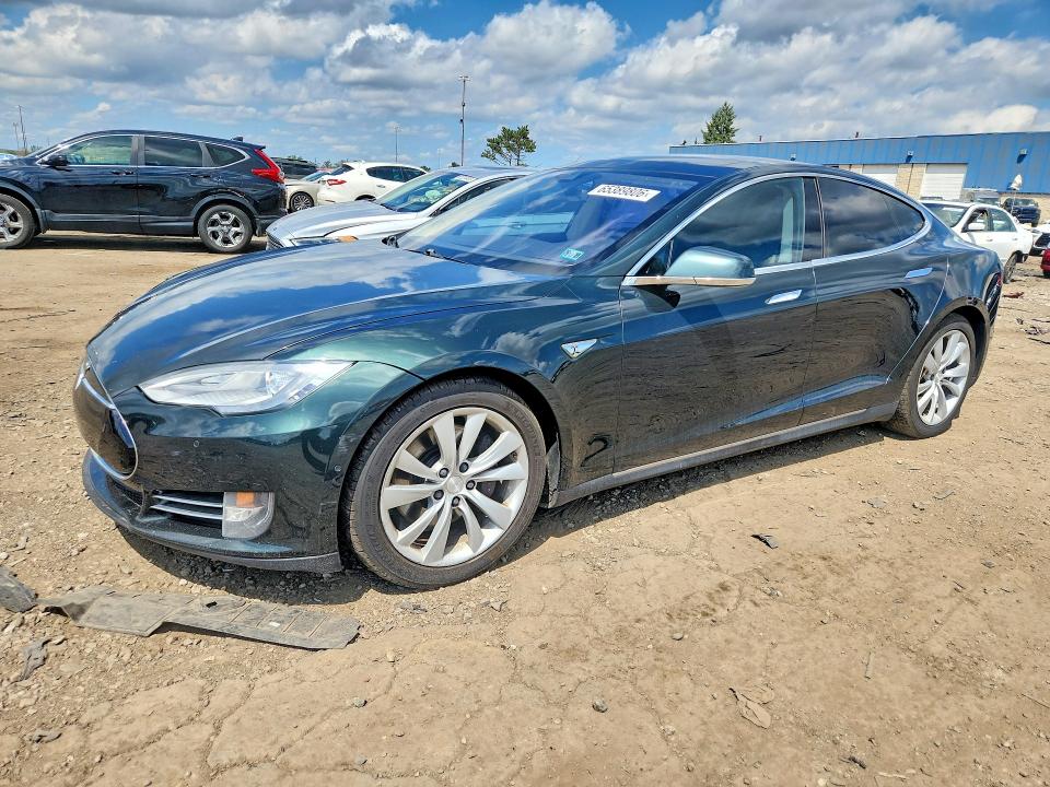 65389806 :رقم المزاد ، 5YJSA1S18EFP50997 vin ، 2014 Tesla Model S مزاد بيع