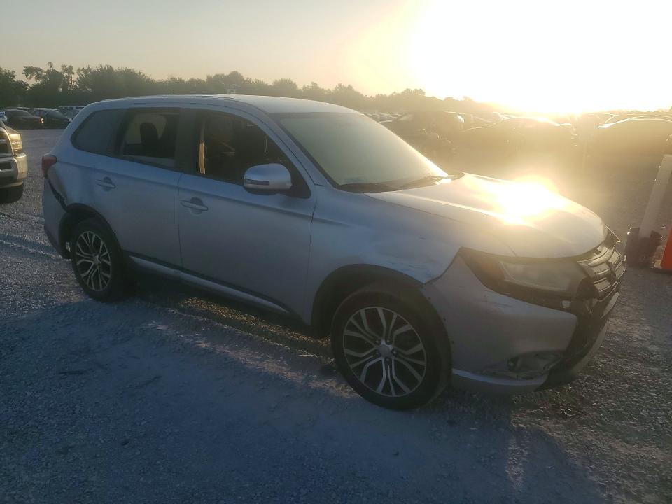 66113106 :رقم المزاد ، JA4AD3A3XGZ020310 vin ، 2016 Mitsubishi Outlander مزاد بيع