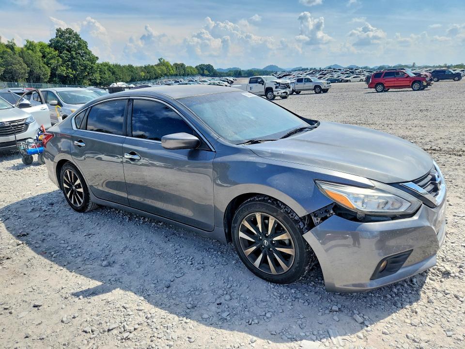 Продажа на аукционе авто 2018 Nissan Altima, vin: 1N4AL3AP8JC119543, номер лота: 66955646