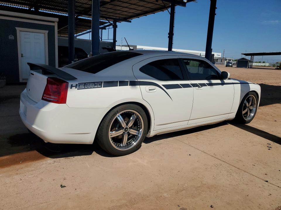 63040946 :رقم المزاد ، 2B3LA53H58H128378 vin ، 2008 Dodge Charger مزاد بيع