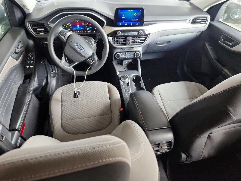 Продажа на аукционе авто 2022 Ford Escape, vin: 1FMCU0BZ6NUA12310, номер лота: 64573946