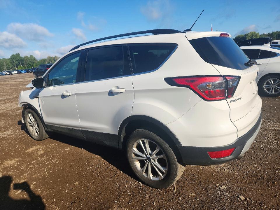 Продажа на аукционе авто 2017 Ford Escape, vin: 1FMCU0GD9HUC82648, номер лота: 65335536
