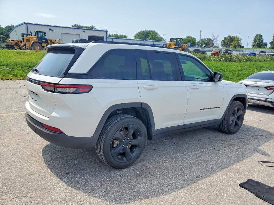 Продаж на аукціоні авто 2022 Jeep Grand Cherokee, vin: 1C4RJHAG3N8617741, номер лоту: 64427986