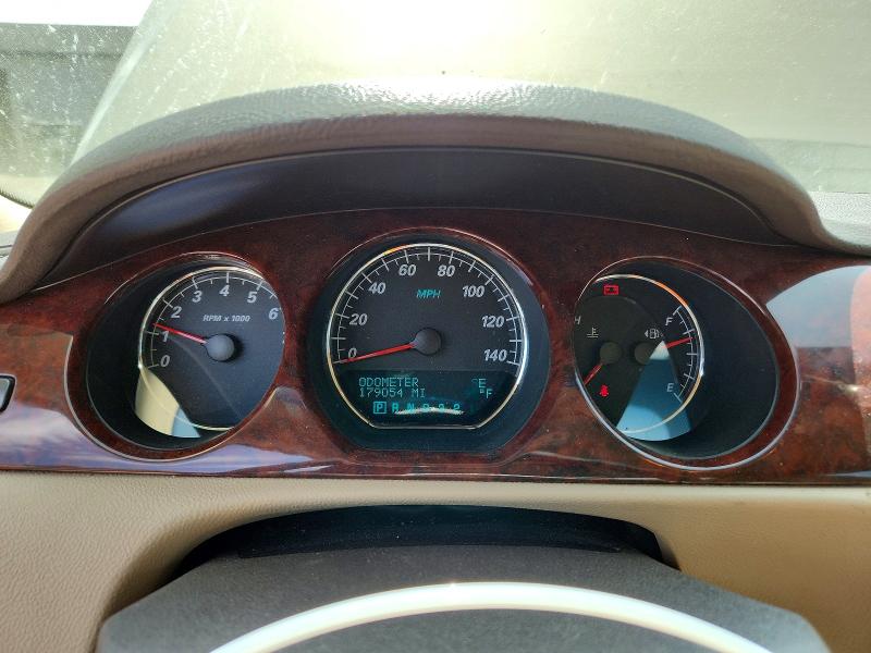2008 Buick Lucerne მანქანა იყიდება აუქციონზე, vin: 1G4HD572X8U117726, აუქციონის ნომერი: 65691126