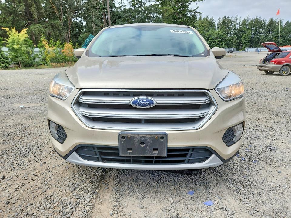 Продажа на аукционе авто 2017 Ford Escape, vin: 1FMCU9GD0HUC81019, номер лота: 64285586