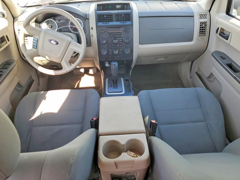 65945556 :رقم المزاد ، 1FMCU0C74BKA88113 vin ، 2011 Ford Escape مزاد بيع