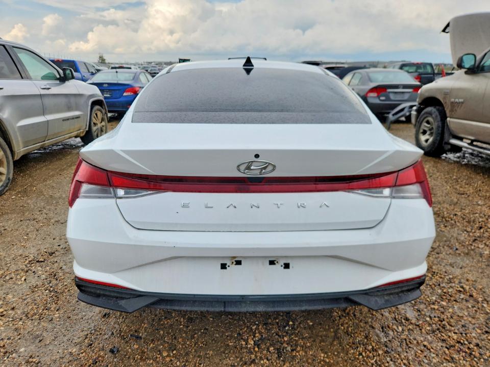 2022 Hyundai Elantra მანქანა იყიდება აუქციონზე, vin: KMHLM4AG9NU334768, აუქციონის ნომერი: 63392626