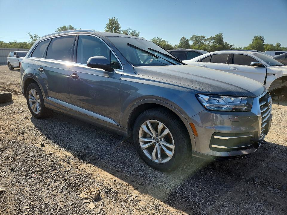 Продаж на аукціоні авто 2017 Audi Q7, vin: WA1LAAF76HD032678, номер лоту: 66499576